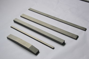 OEMの炭化タングステンは炭化物のナイフK30の高いtoughtnessの鋭い切削工具であるために鋳鉄を機械で造るための棒を除去する