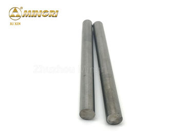 溶接のろう付け棒のあたりで磨かれるYG10Xの等級の炭化タングステン棒は標準的に用具を使う