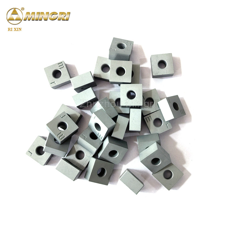 地面 石切断機械用のウランカービッド挿入 13x13x7 BENETTI GARRONE KORFMANN 互換性